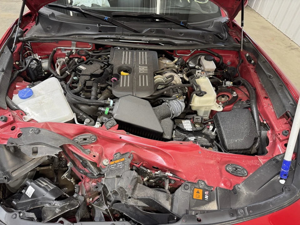 17-20 FIAT 124 SPIDER PASSENGER RIGHT FRONT FENDER HYPNOTIQUE RED PKM - Image 3 of 4