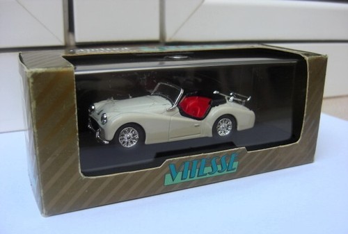 Triumph TR3 convertible 1956 Vitesse L057C MIB 1:43 tr2 tr4 tr5 mg reliant ford - Imagen 2 de 4