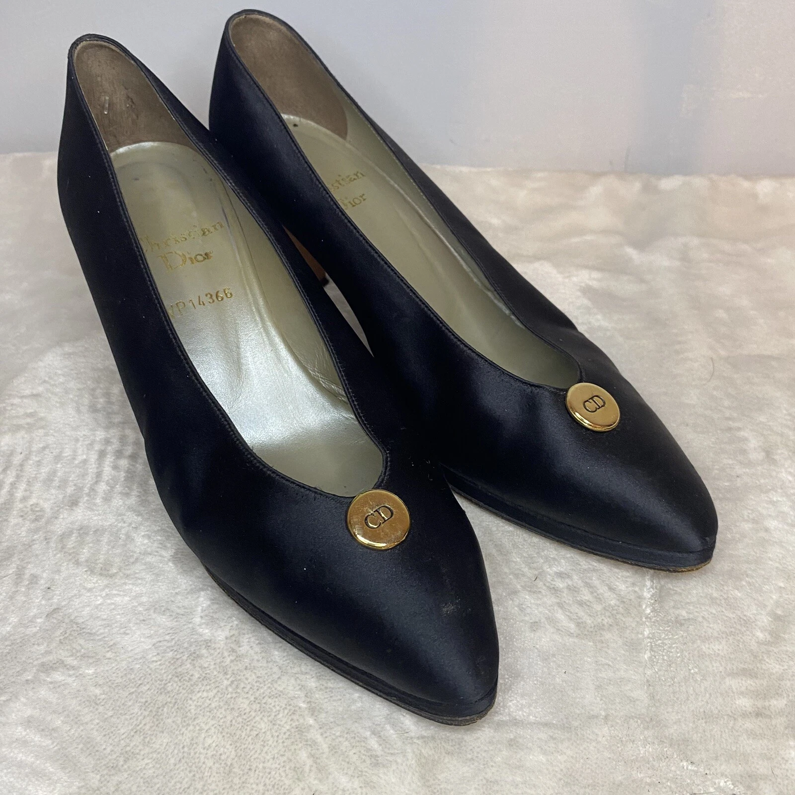 Chaussures à talons vintage Christian Dior noires bout fermé satin 2,5