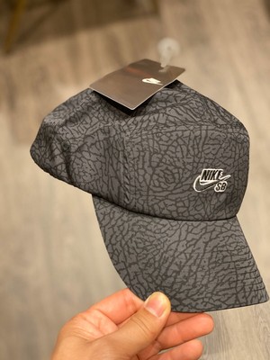 nike supreme 5 panel
