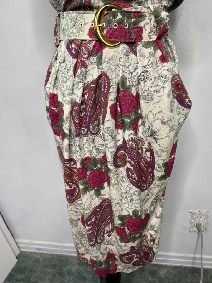 复古 60 年代 Wiggle 连衣裙,带自织物腰带,尺寸 7/8 cottagecore — 第 4/4 张图片