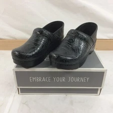 Dansko Professional Women's Shoes, Black Tooled, W38