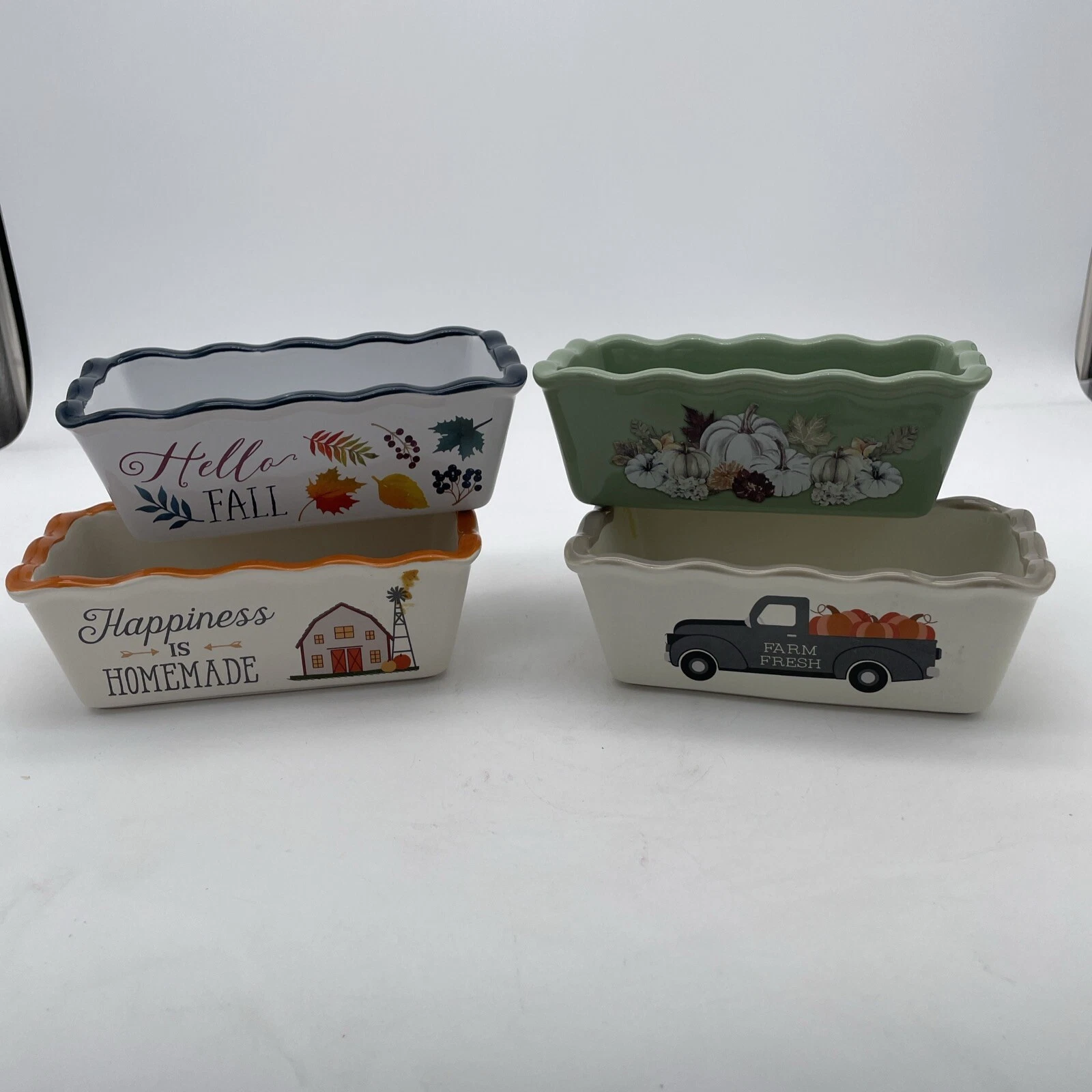 Nantucket Stoneware Fall Mini Loaf Bread Baking Pans 6" x 3.5 x 2.5" Set of 4
