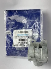 PACCAR 2252-1D FUEL RETURN FLOW SPLITTER OEM FOR KENWORTH/ PETERBILT thumbnail 2