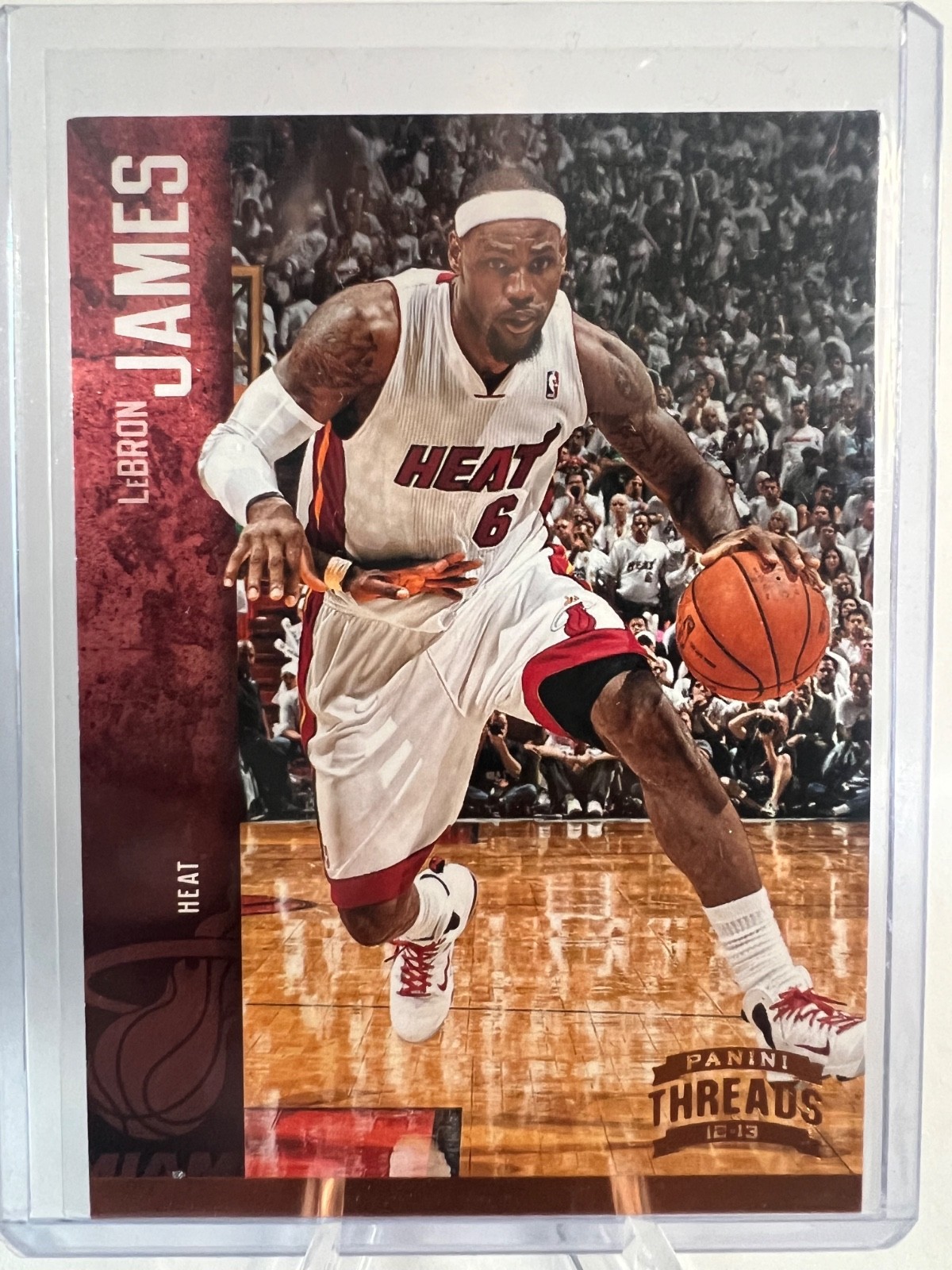 2012-13 Panini Threads - LeBron James #76