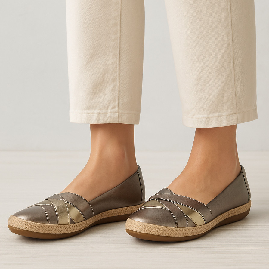 Clarks Danelly Shine Loafers Women’s 9.5 Metallic… - image 1