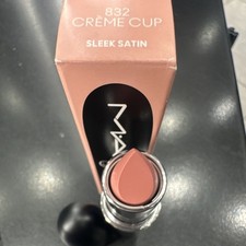 M A C MACximal Sleek Satin Lipstick 832 Cr me Cup Satin Stick