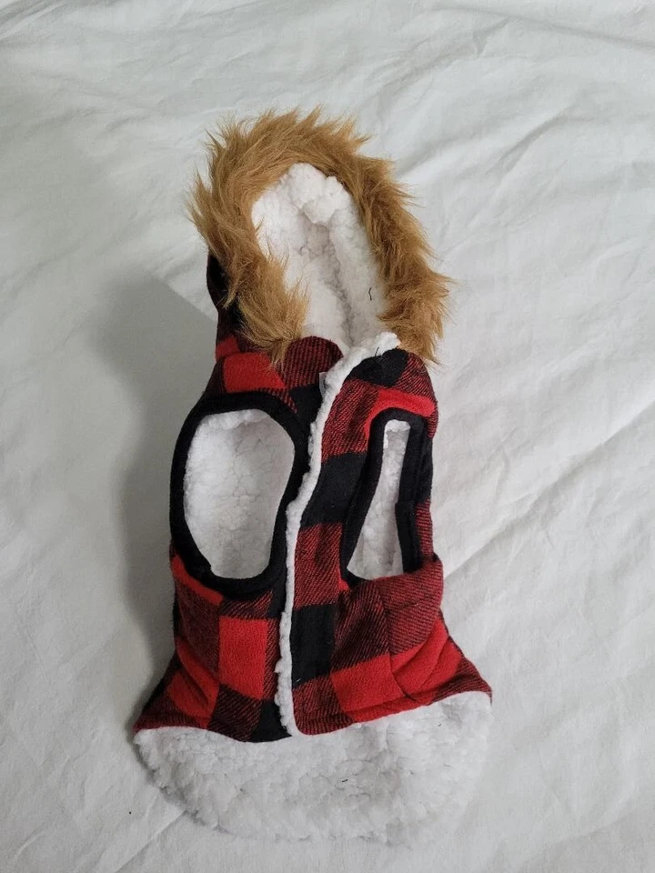 Pet Dog / Cat Jacket Vibrant Life Red & Black Plaid Size X-Small 5 lbs to 10 lbs - Image 2 of 4