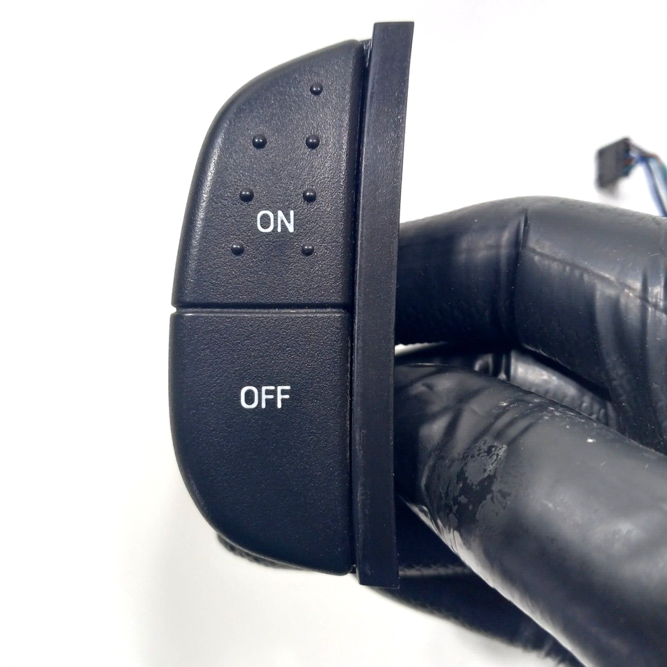 9703 Ford F150 F250 Cruise Control Buttons Switch Steering Wheel OEM F