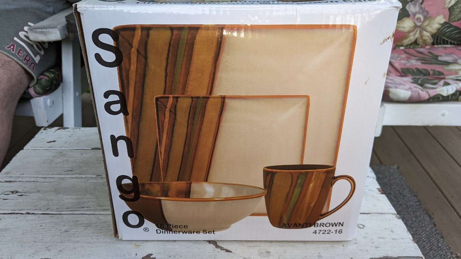 Ting (dinner & Salad Plate, Bowl, Cup) 16 Pieces