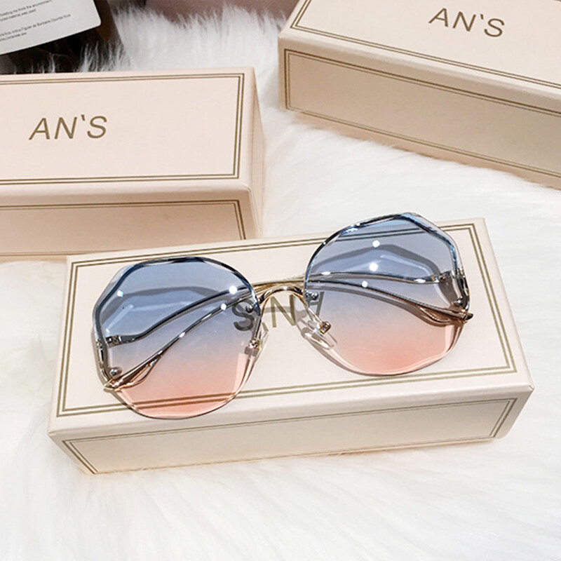 ?Gradient Tea Sunglasses ? Tea Gradient Sunglasses Women Lens Curved Temples Sun  main image 4