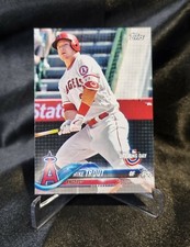 ⚾ 2018 Topps Opening Day Baseball Base Card #4 Mike TROUT ⚾
