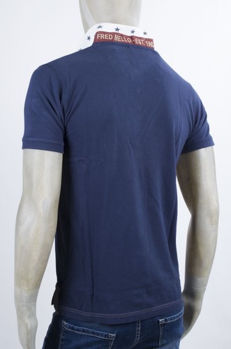 POLO FRED MELLO M-M IN COTONE PIQUE BLU CON PATCH E RICAMI COLLETTO STAMPATO - Foto 3 di 6