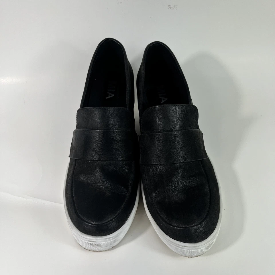 Tenis con cuñas MIA Black Katelin suela blanca plataforma tacón oculto 11 Foto 2 de 4