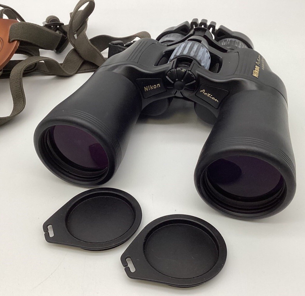Nikon Action 10-22x50 Zoom XL Binoculars for sale online | eBay Nikon Action 10-22x50 Zoom XL Binoculars for sale online | eBay