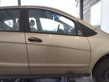Mercedes A-Klasse W169 Tür vorn rechts Beifahrertür 5türig dünenbeige 791 BJ2005 Mercedes A-Klasse W169 Tür vorn rechts Beifahrertür 5türig dünenbeige 791 BJ2005