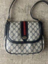 GUCCI VINTAGE GG Supreme NAVY And RED LEATHER SHOULDER BAG INTERLOCKING