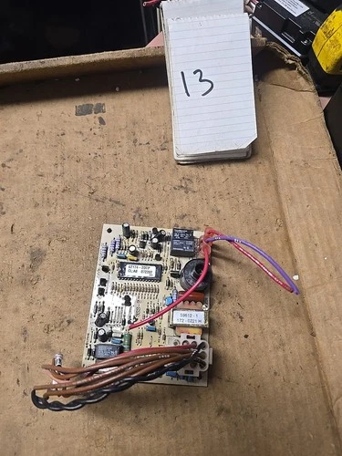 Trane Emerson X13650877-02 Control Board 