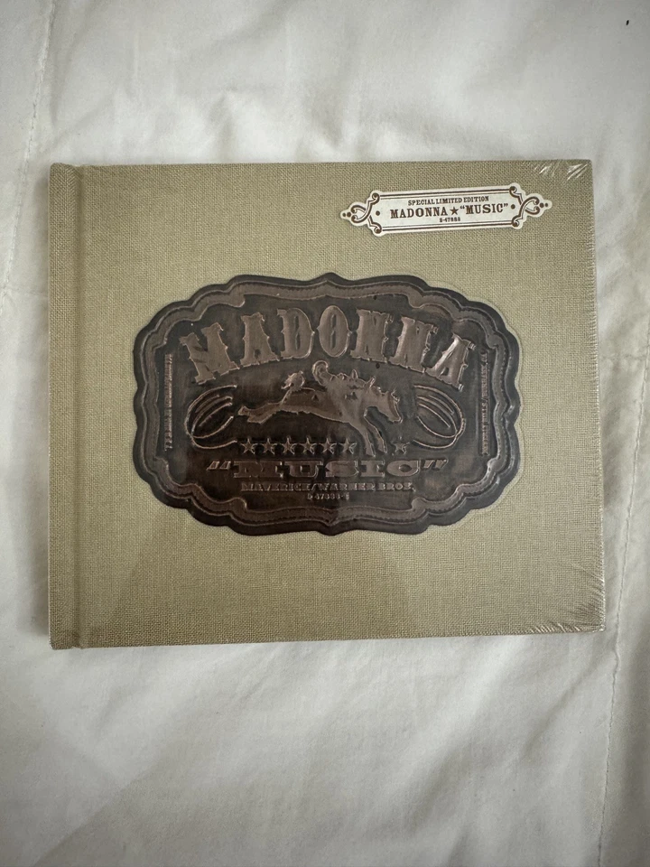 Madonna - "Music" Special Limited Edition CDs- 3 - Pink, Grey, Tan, SEALED Foto 2 de 4