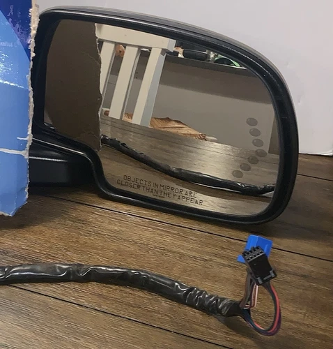 Side Mirror GM73ER•S Fits03-06 SILVERADO P/U RH, POWER & HEATER, W/ SIGNAL GLASS