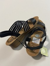 Women's sandals
