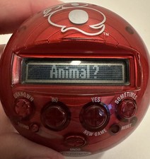 20Q 20 Questions Electronic Mattel Inc. Hand Held Game Red 2007 READ