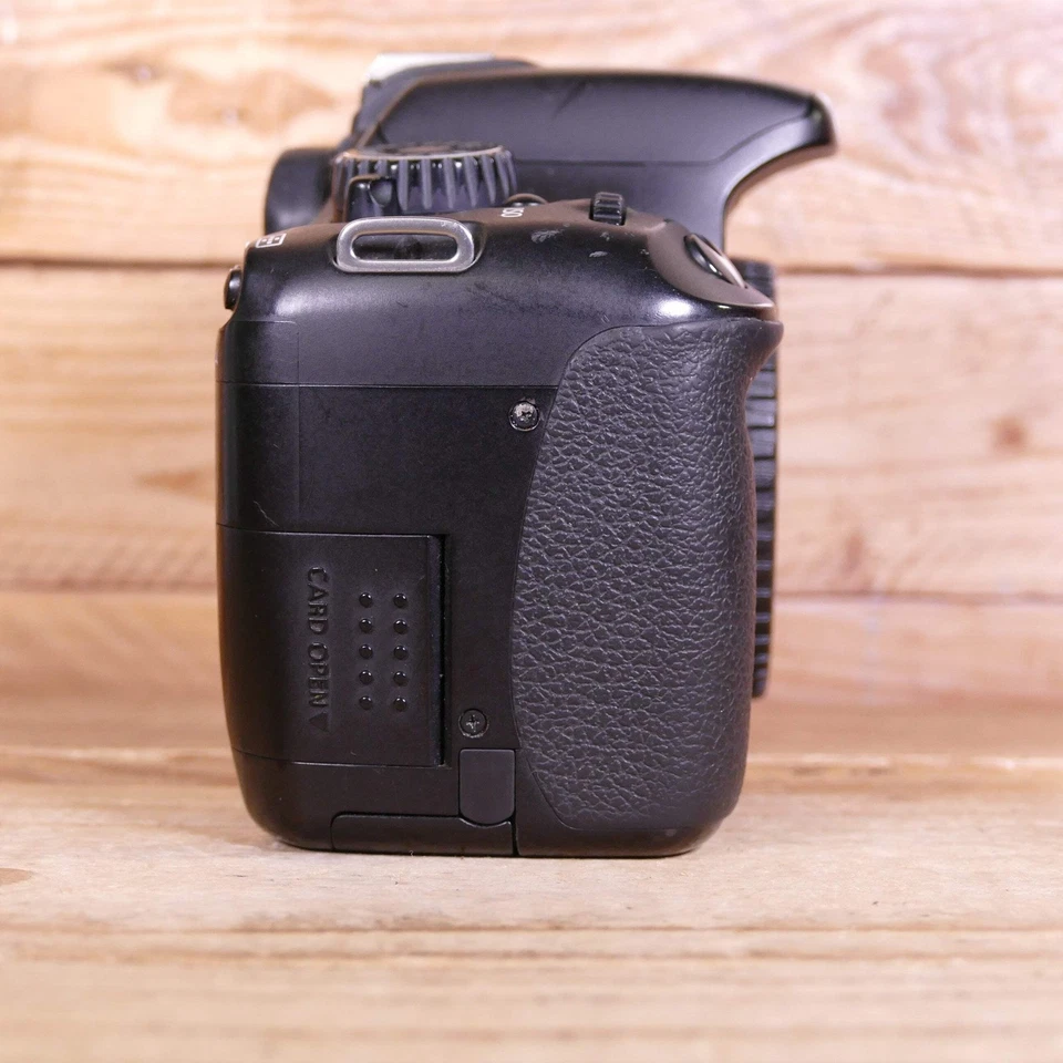Canon EOS 550D, photo 2 of 5