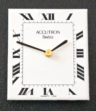 VINTAGE~BULOVA ACCUTRON 2480.10~6J SWISS WATCH MOVEMENT  104
