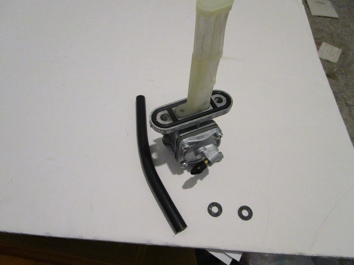 New Yamaha 78-81 XS650 XS750 XS850 OEM Peckot Fuel Cock Japan 2G2