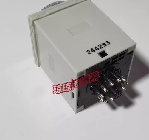 1PCS Suitable for Rockwell Allen Bradley time relay 700-HR52TA17 - Picture 4 of 5
