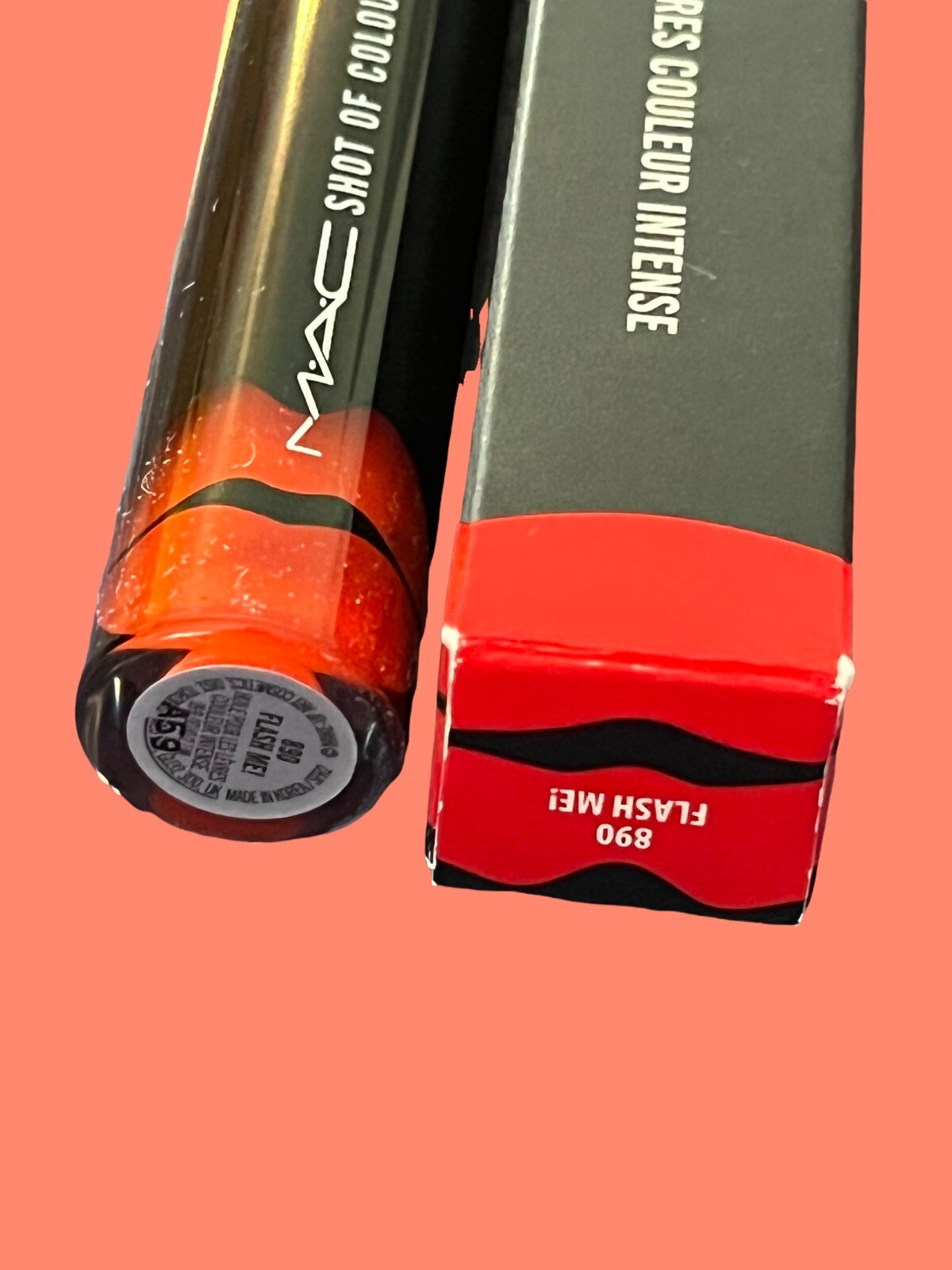 MAC COSMETICS Shot Of Colour Lip Oil in Flash Me Brand New In Box