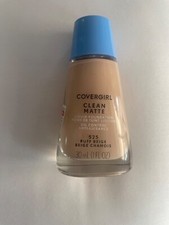 Covergirl Clean Matte Liquid Foundation Buff Beige 525 Oil Control 1 Oz