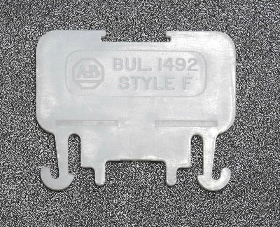 24 pieces Allen Bradley 1492-F1 and 7pcs of 1492-N17 - Image 3 of 4