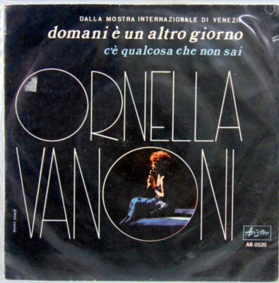 Schallplatte 45 Umdrehungen Morgen und ein anderer Tag '' Ornella Vanoni '' Ariston 1971