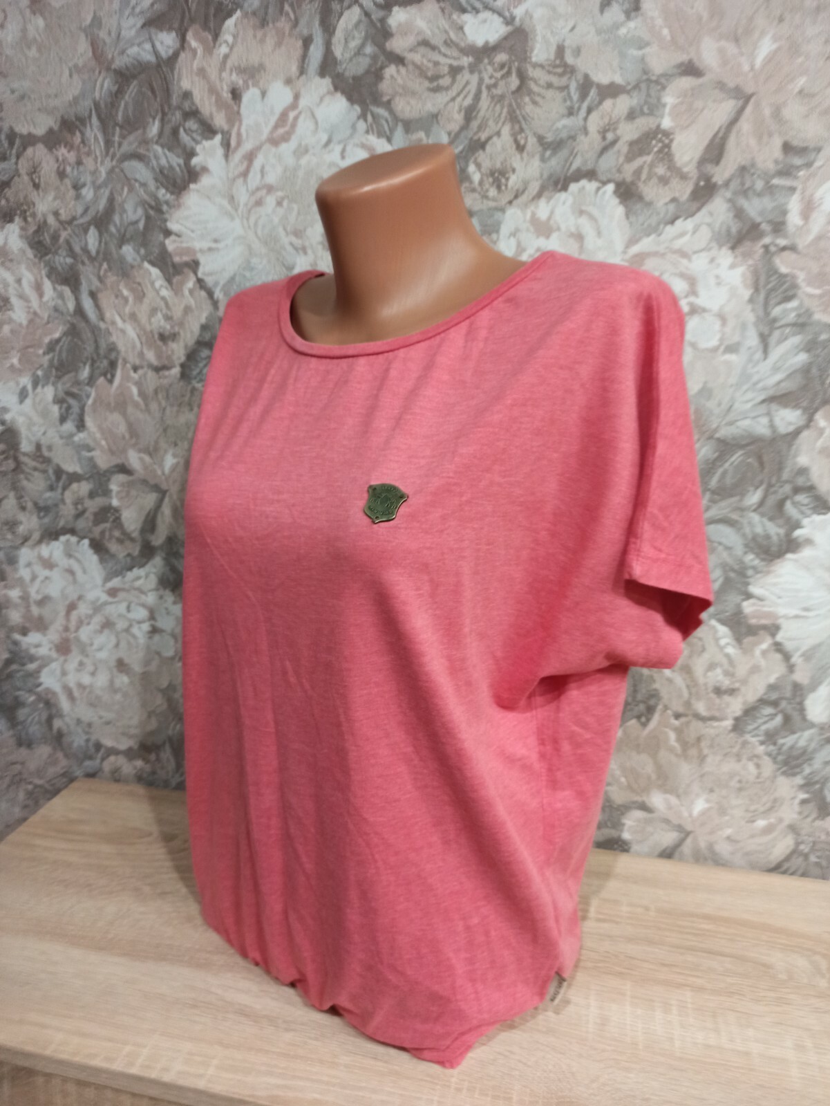 Camiseta para mujer Naketano talla- S color coral