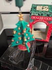 Set Of 2 VTG CHRISTMAS 1989 NOMA ORNAMOTION ORNAMENTS Santa & Tree — photo 2
