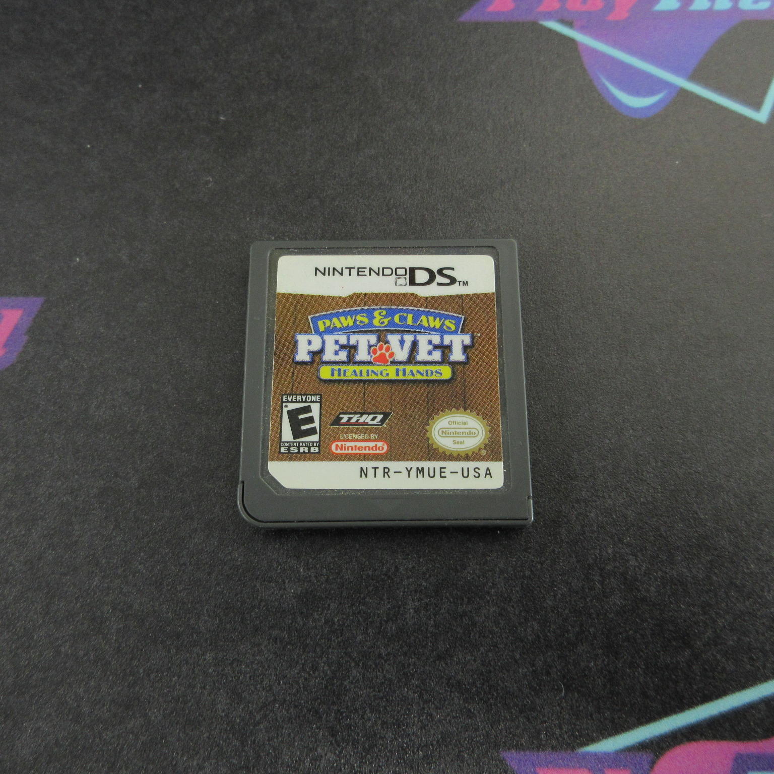 Paws & Claws Pet Vet Healing Hands Nintendo DS - Complete CIB