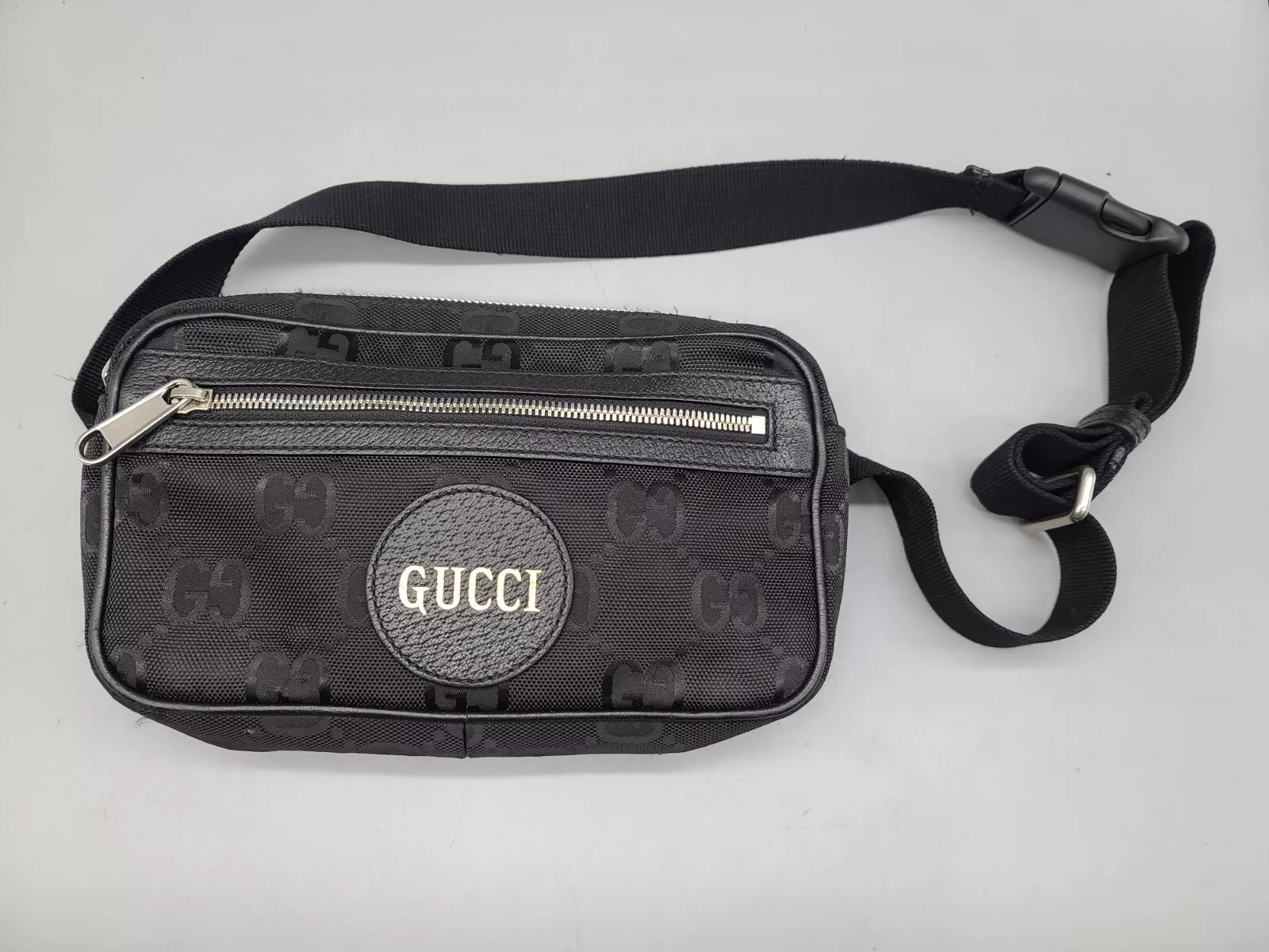 Sac ceinture en nylon GUCCI Off The Grid GG noir 631341  D'OCCASION   P155