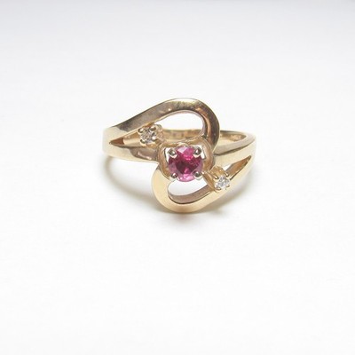 Estate 14K Yellow And White Gold 0.25 Ct Natural Rouge Pink Ruby Diamond Ring
