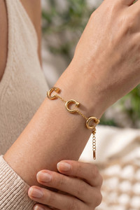 Authentic 18K Gold Plated Nail Horseshoe C Charm Link Chain Bracelet