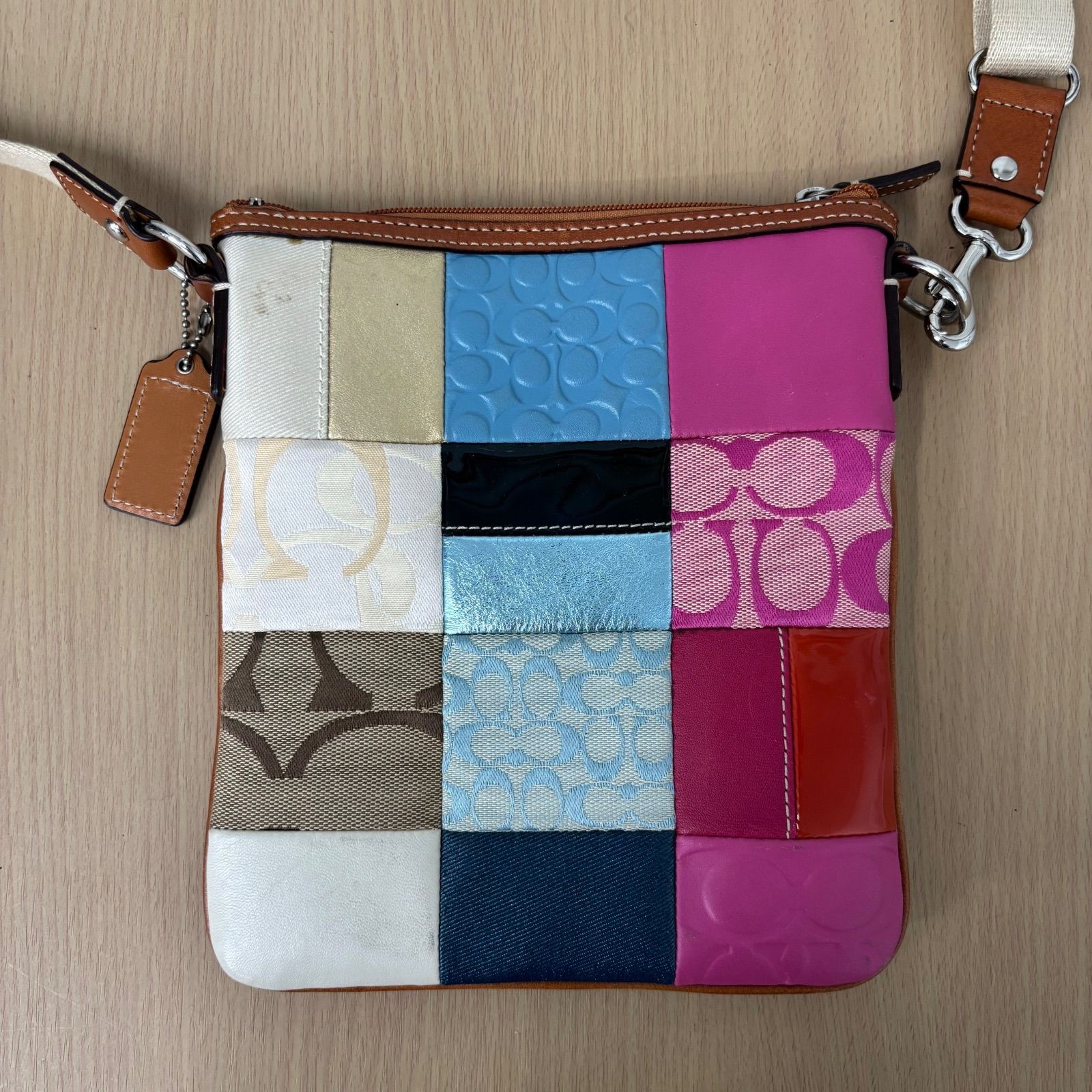 COACH patchwork shoulder bag patchwork pattern di… - image 3
