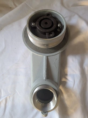 APPLETON ELECTRIC - EXPLOSION PROOF LIGHT FIXTURE ADAPTER ARM W/ VPT7X