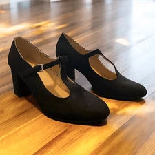 Dream Pairs Black Mary Jane’s T Strap Ankle Chunky 7.5