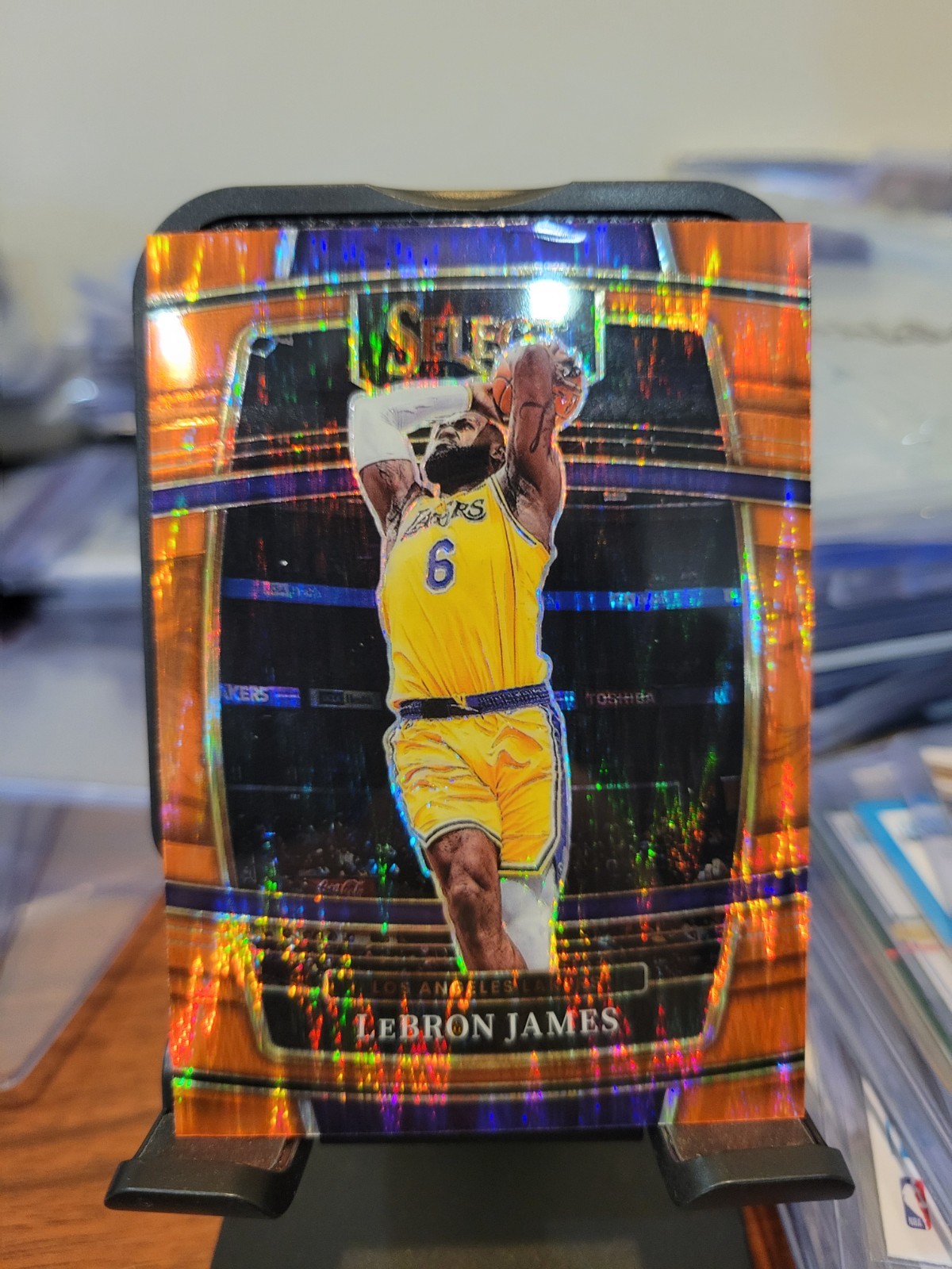 2021-22 Panini Select - Concourse LeBron James #100 Orange Flash Prizm