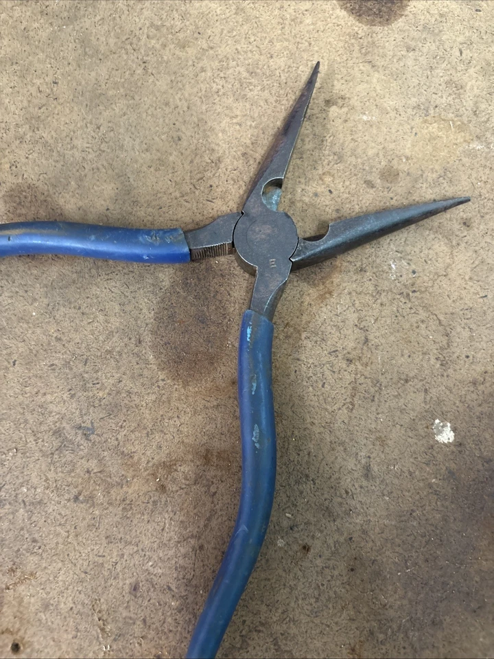 Alicates nariz aguja vintage Fuller 192-6 hechos en Japón mango azul Foto 3 de 3