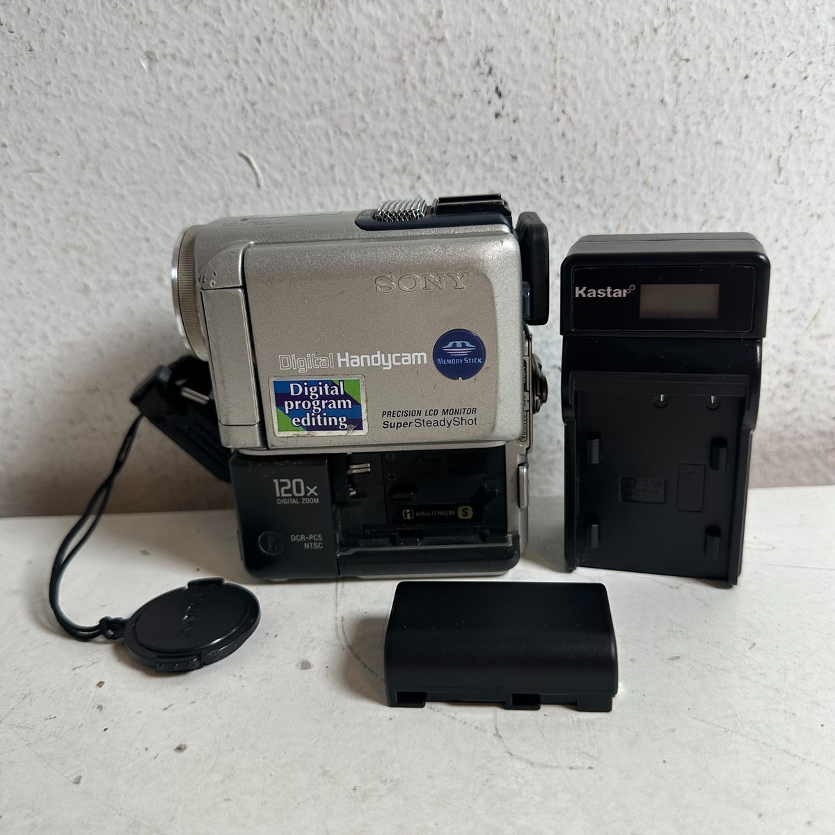 Sony Handycam DCR-PC5 2.5