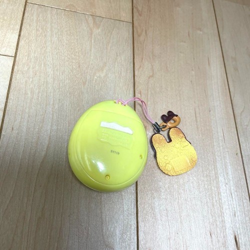 Bandai Tamagotchi iD L Yellow Color Virtual Pet Japan Authentic Used/Working - Picture 9 of 12
