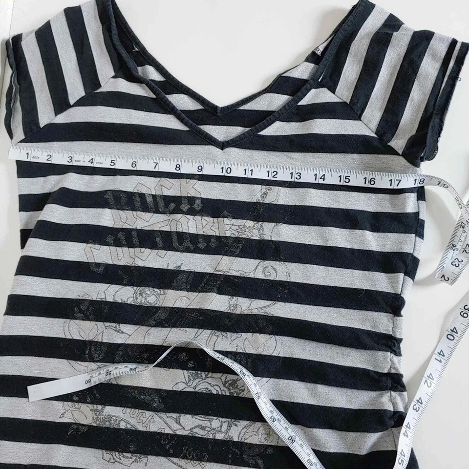 Camiseta Rock Culture Guitar Gráficos Rayas Cuello en V Juniors 14-16 Foto 4 de 4