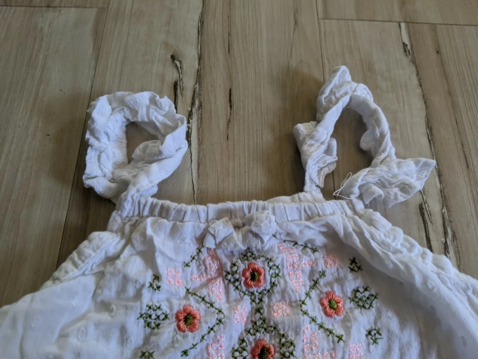 Nannette Girl’s Kids Tank Top Shirt Top Floral Embroidered White Sleeveless Sz 5 - Image 3 of 4