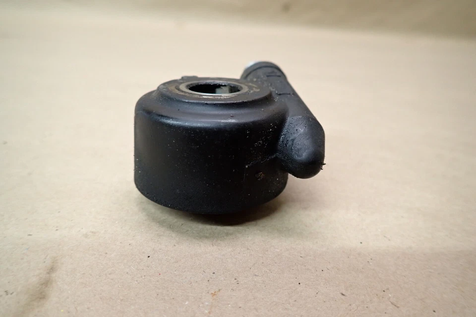 2005 KAWASAKI NINJA 500 EX500D SPEEDOMETER DRIVE HUB GEAR UNIT - Imagem 3 de 4